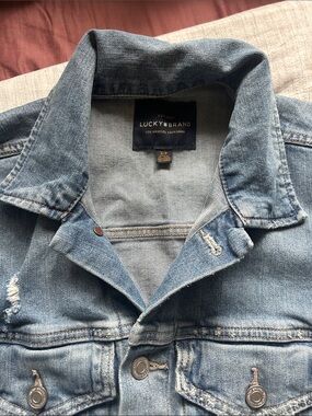 Lucky Brand Faded Blue Denim Trucker Jacket